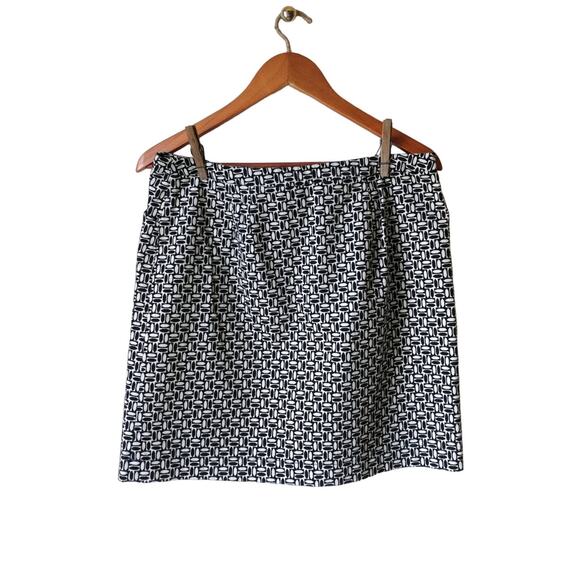 Loft Velvet Geometric-Print Skirt Size 10 NWT - Picture 2 of 5
